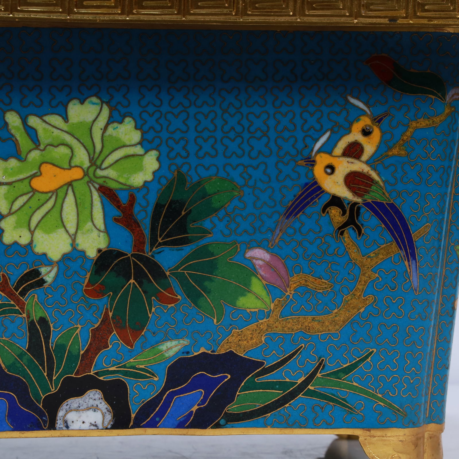 A cloisonné planter - 7