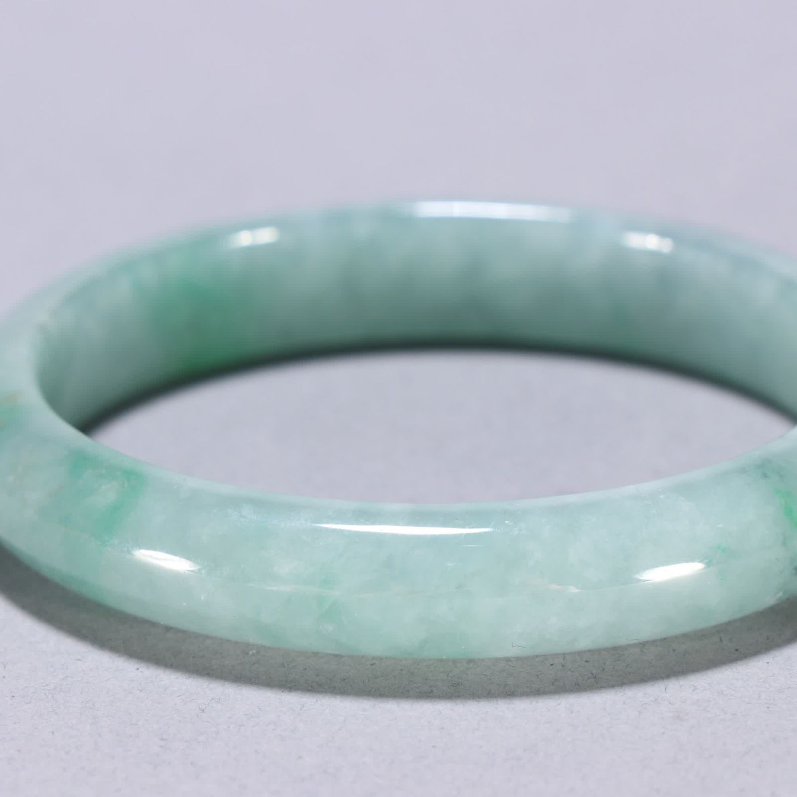 A Qing Dynasty jade bracelet - 2