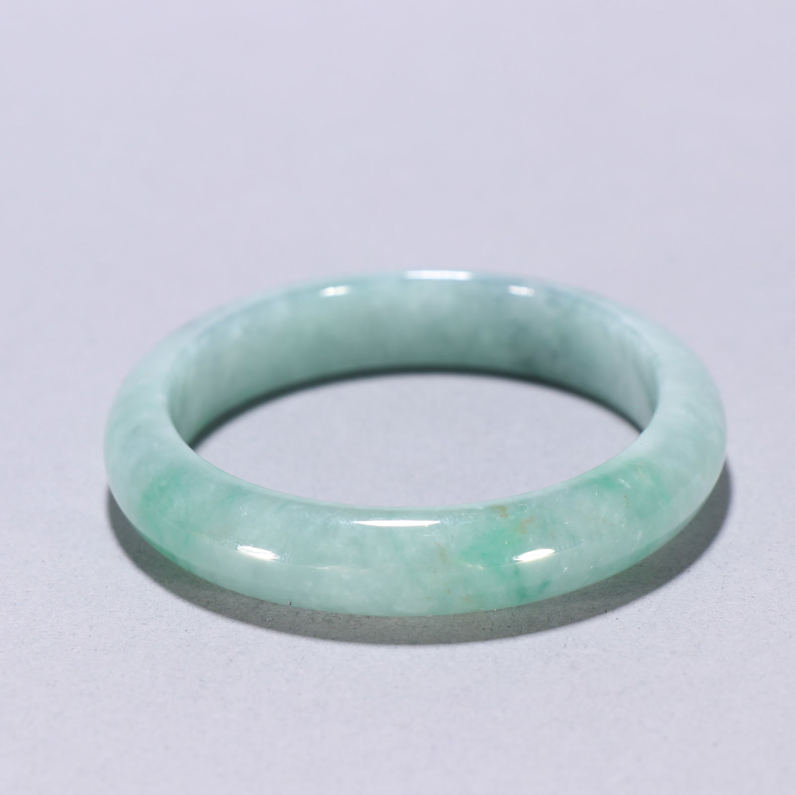 A Qing Dynasty jade bracelet - 7