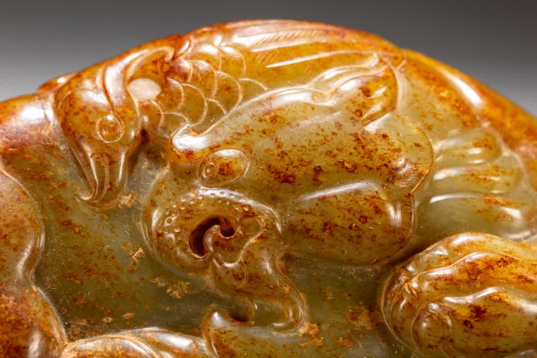 An ancient jade ornament - 2