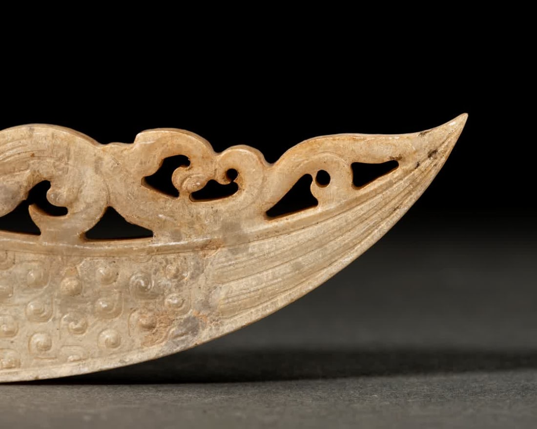 An ancient jade jade - 8