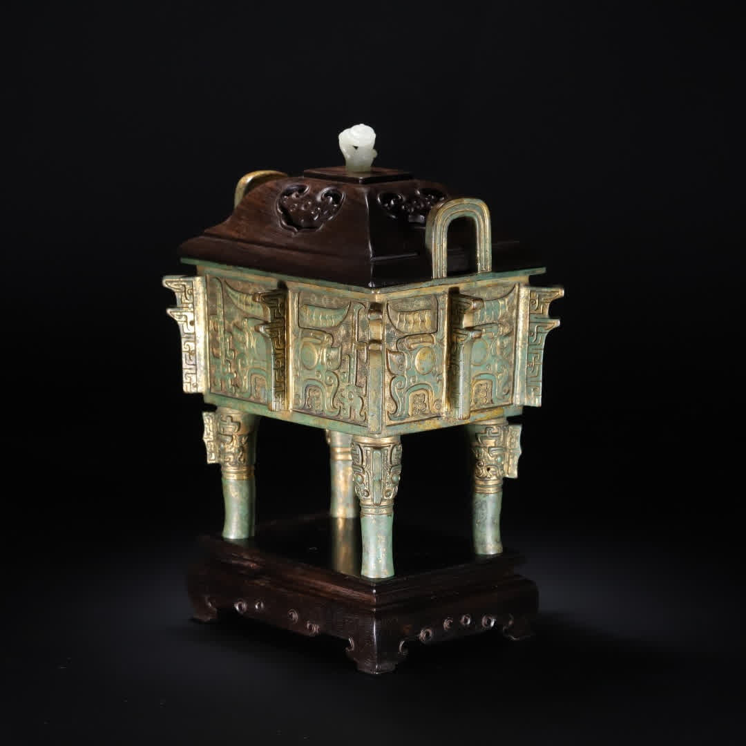 A Ming Dynasty copper gilt gluttonous pattern tripod - 3