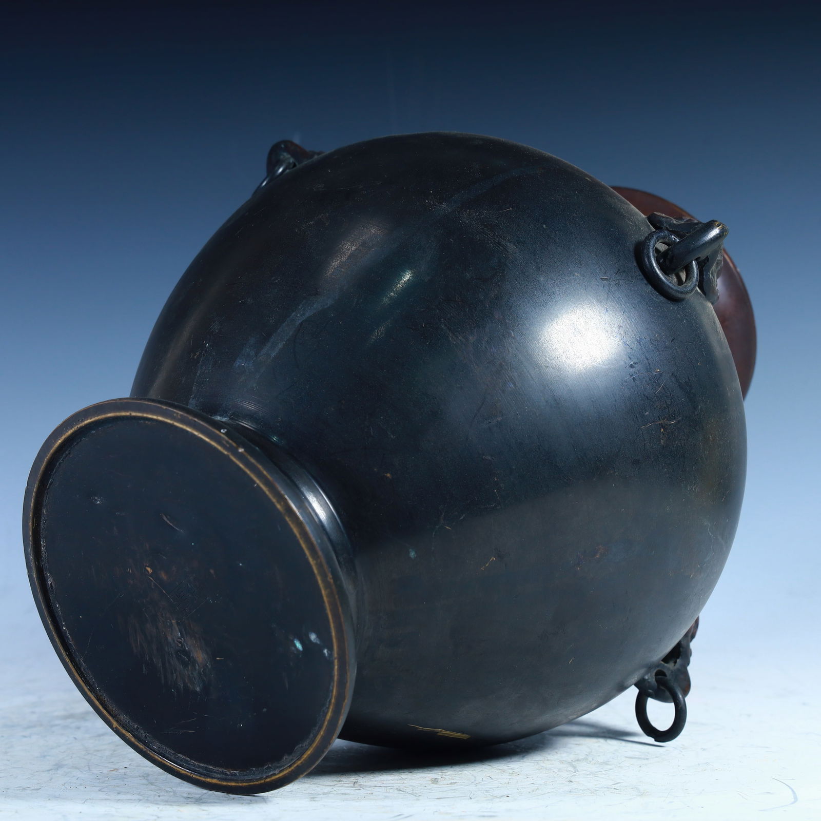 A Han Dynasty copper beast head ring pot - 8