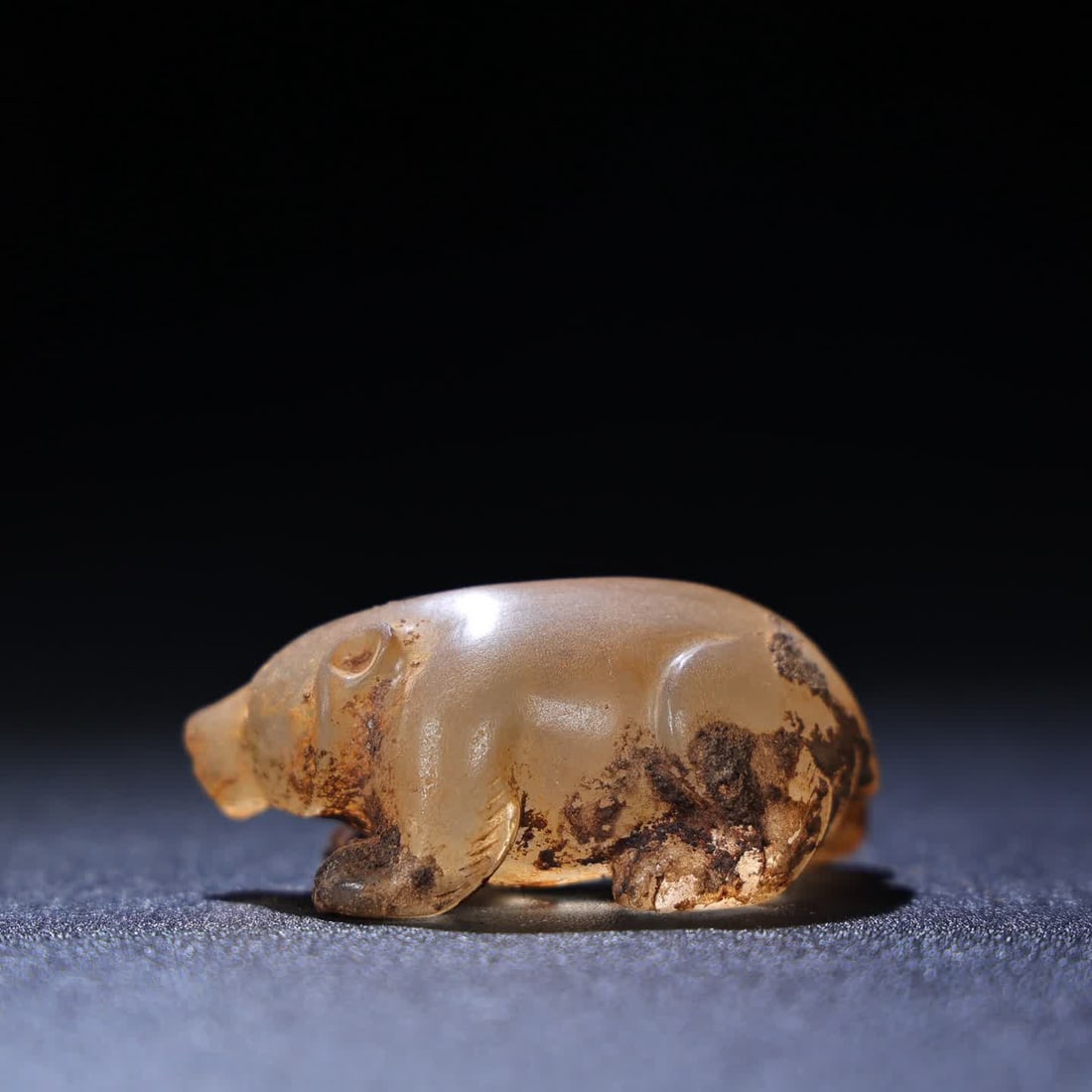 A Han Dynasty crystal bear - 5