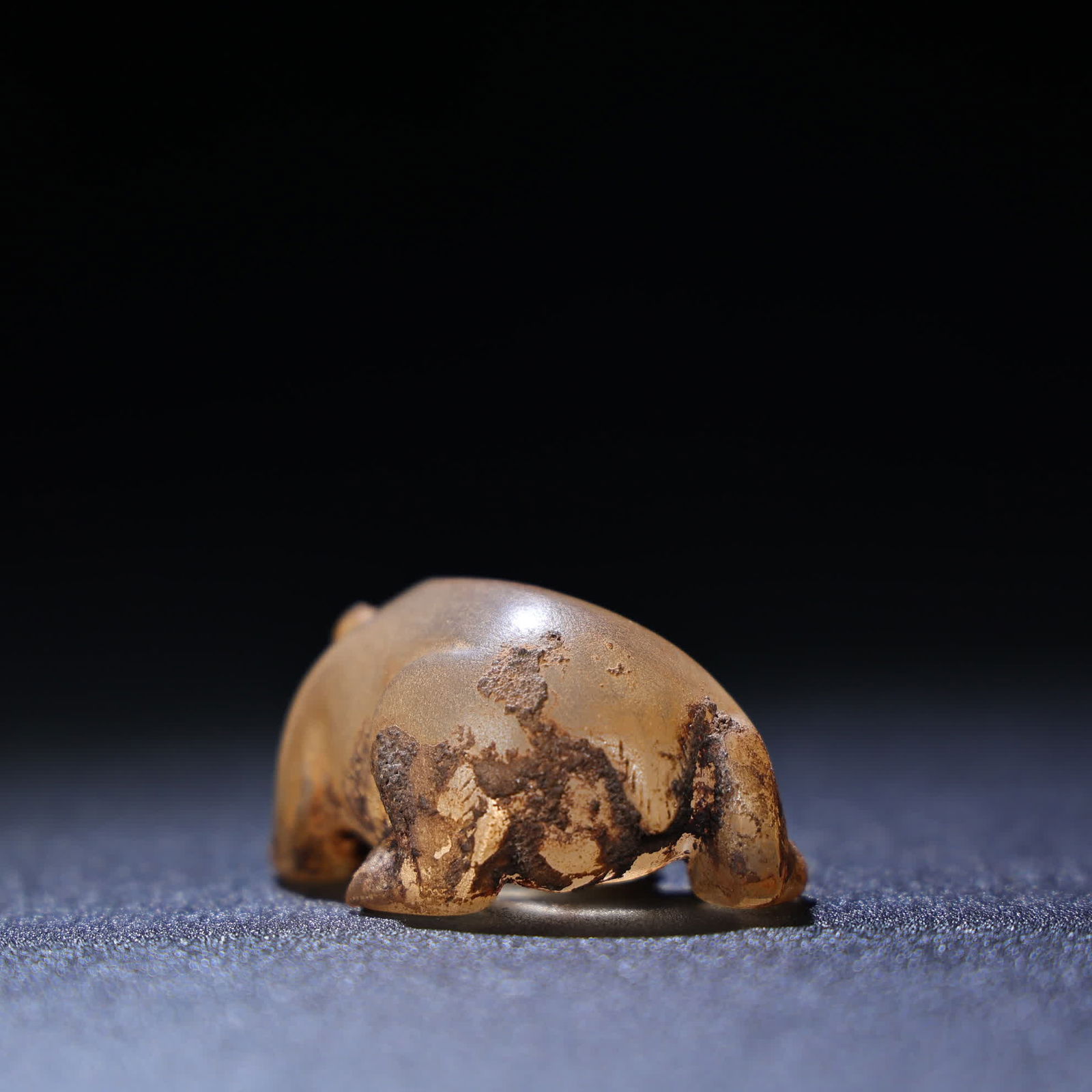 A Han Dynasty crystal bear - 6