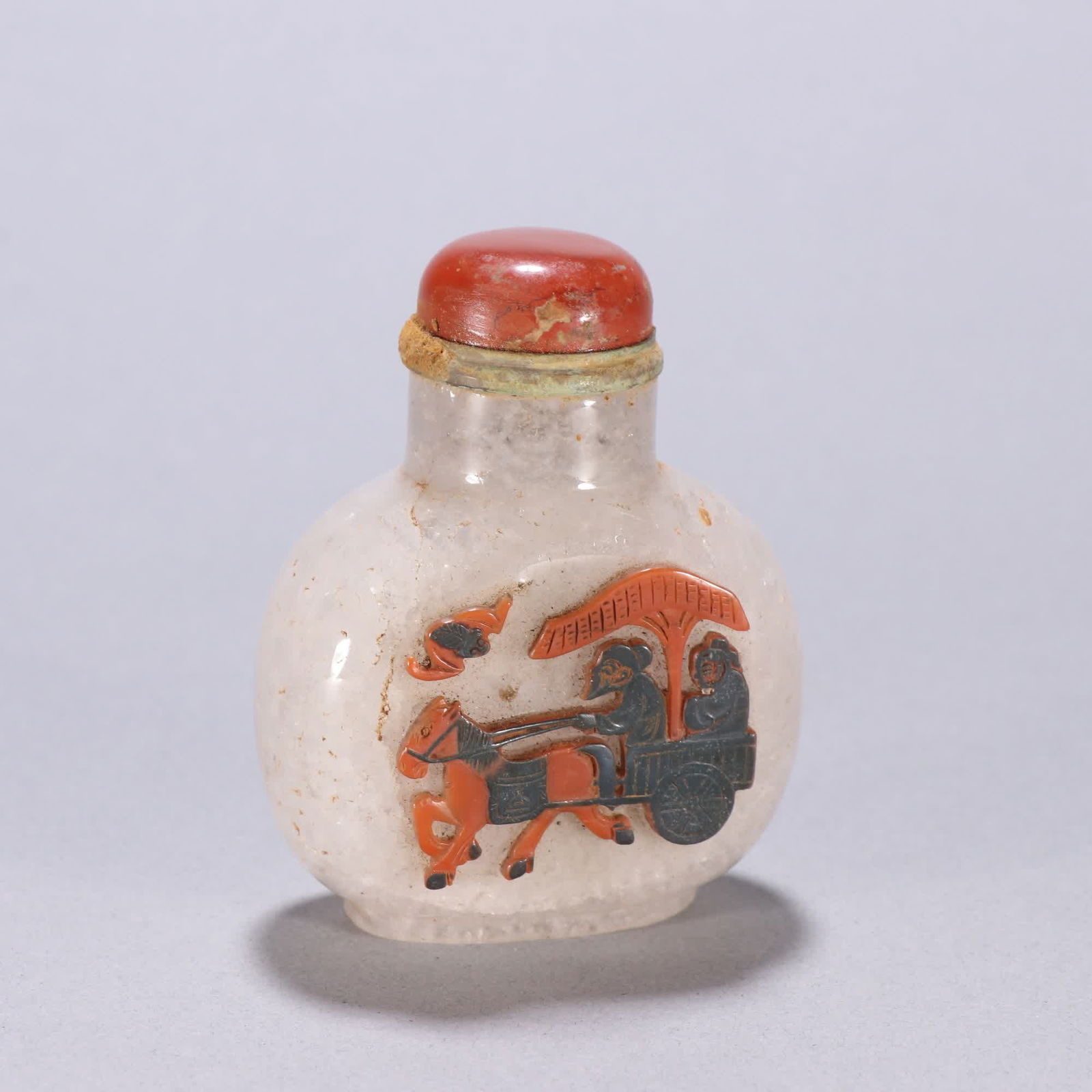A piece of Qing Dynasty crystal inlaid treasure character story snuff bottle: Qing Dynasty crystal inlaid treasure character story snuff bottle SIZE: H:7.3cm W:5.7cm W:103.4g (The Dimensions Of All Batches Are Manually Measured.If You Need More Detailed Information, Please Cont
