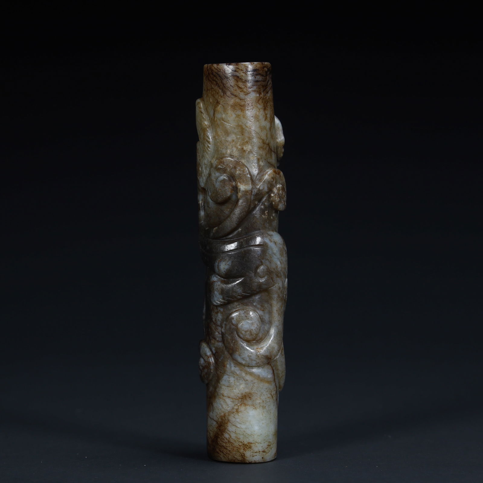 An ancient dragon pattern jade resin - 3