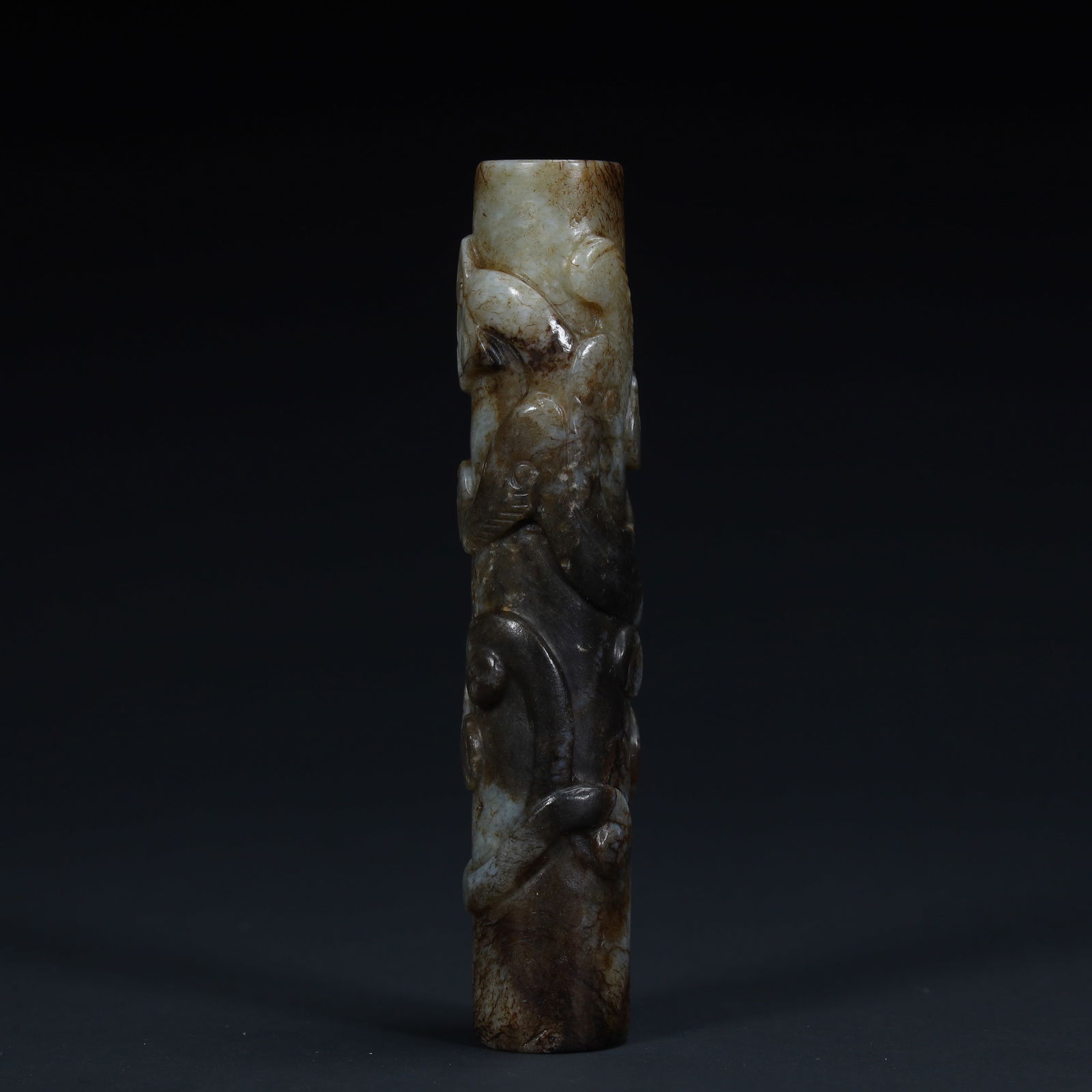 An ancient dragon pattern jade resin - 4
