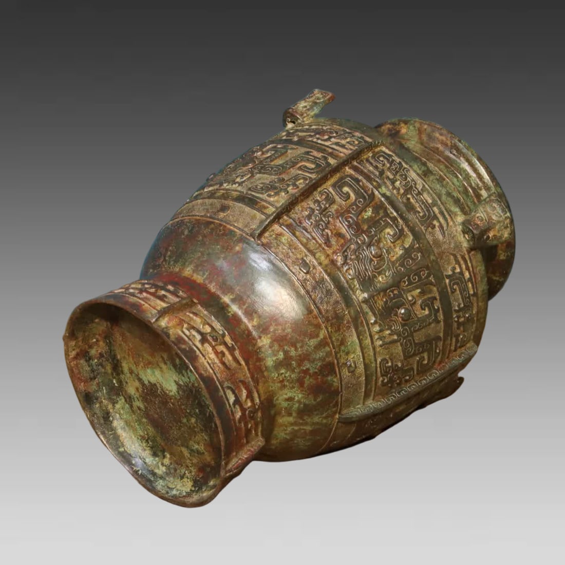 A bronze jar - 9