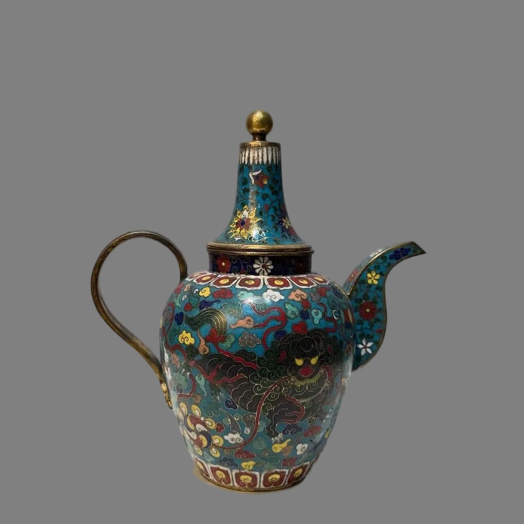 A Daming Jiaqing cloisonné teapot - 4