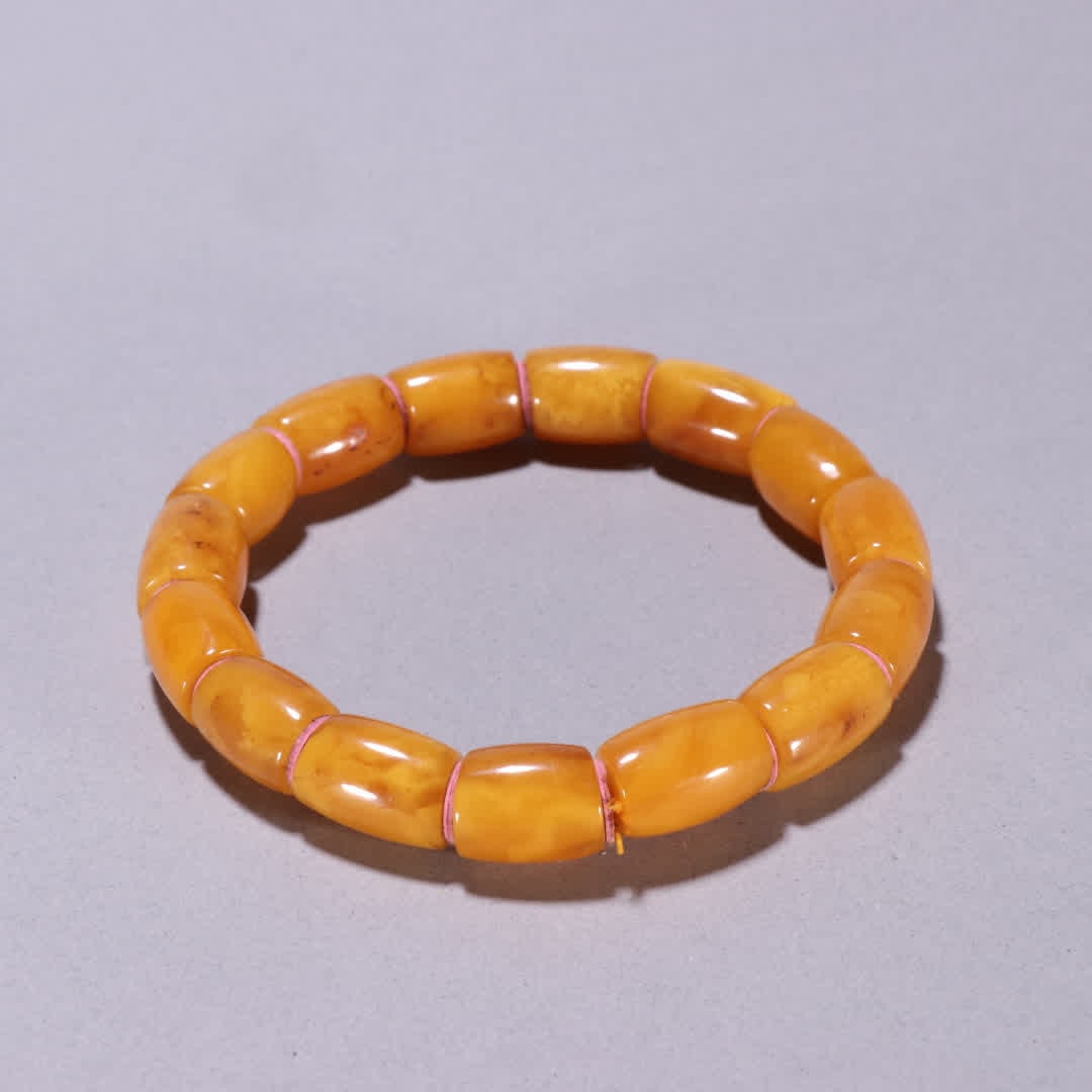 A Qing Dynasty beeswax bracelet - 4