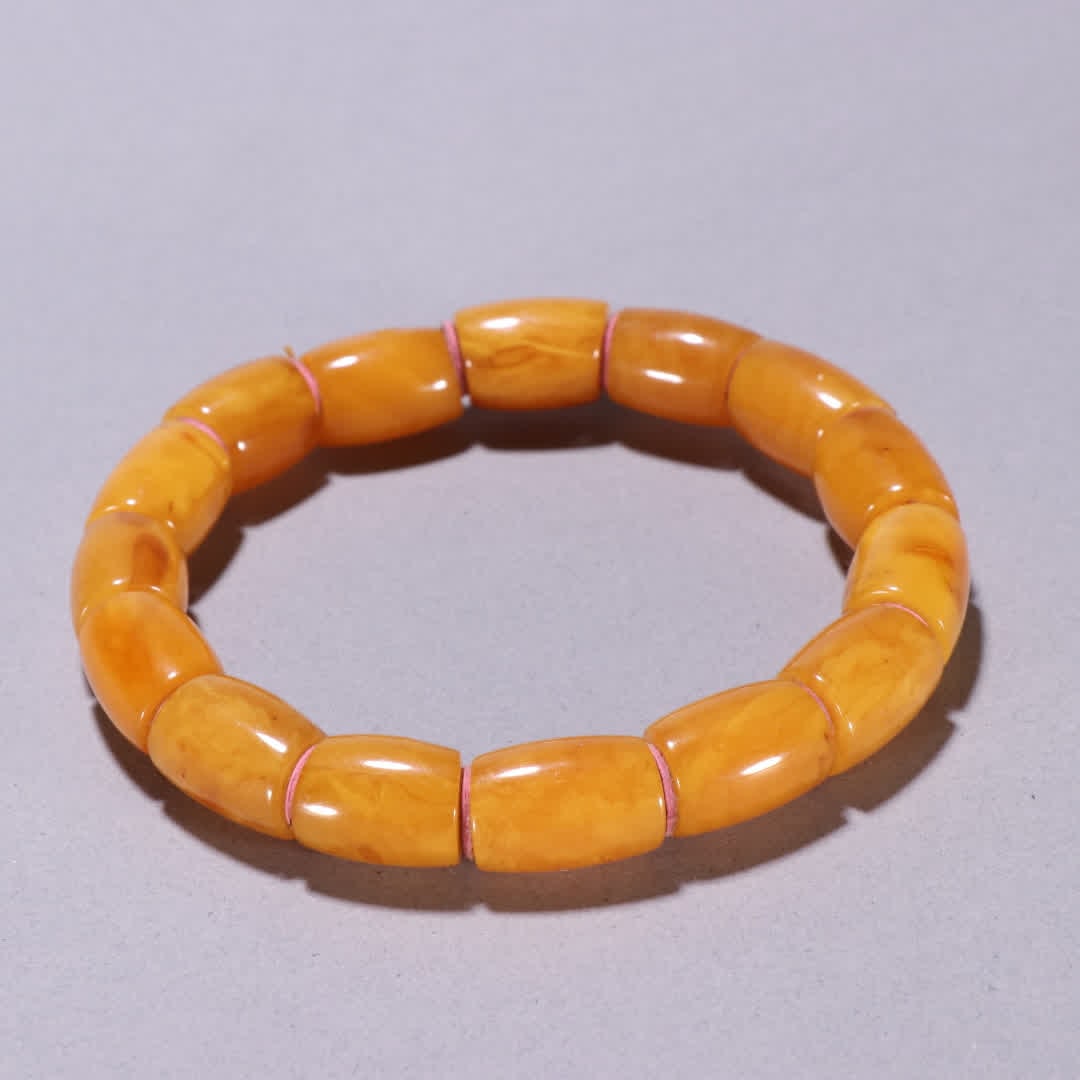 A Qing Dynasty beeswax bracelet - 9