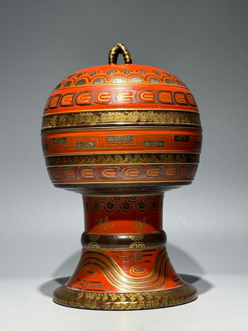 A Qing Qianlong bronze glazed gluttonous pattern - 3