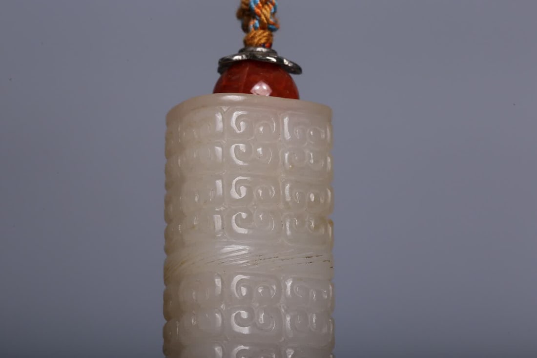 A Qing Dynasty Hetian jade drum nail pattern - 8