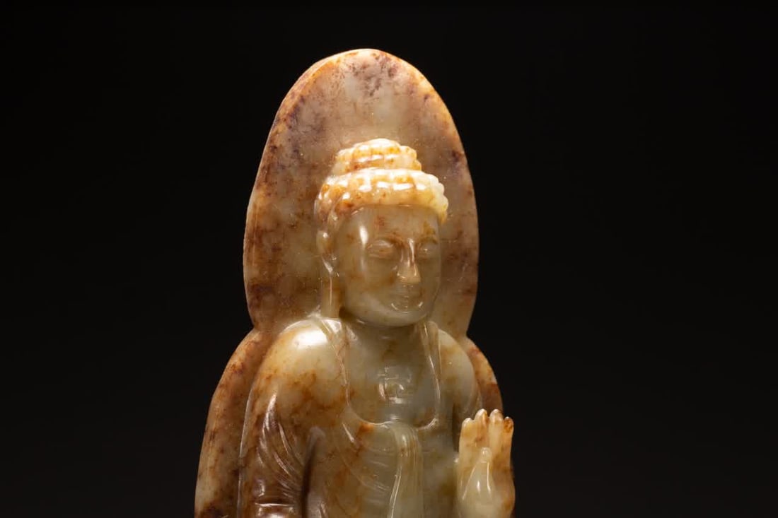 A Ming Dynasty Hetian jade Buddha statue - 5