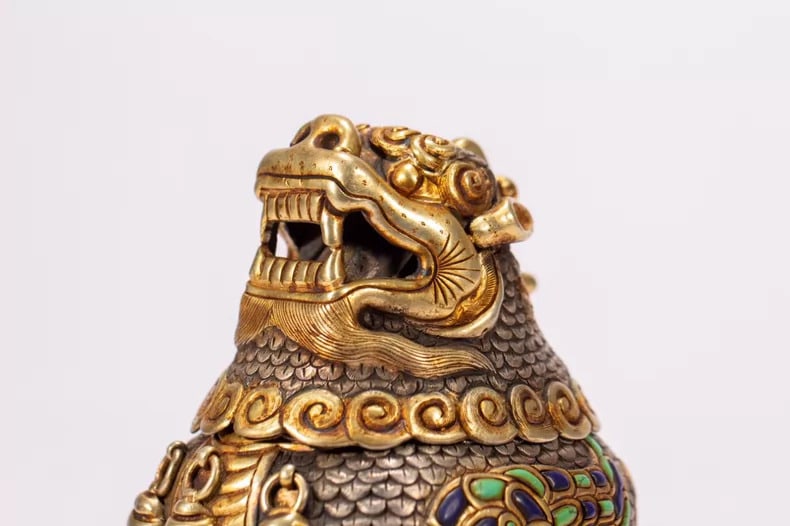A gilt lion's roar aromatherapy - 2