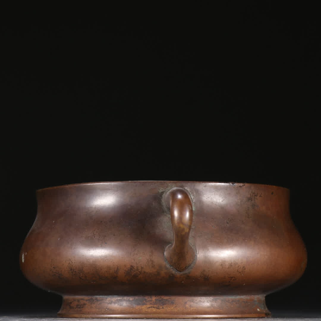 A Ming Dynasty Xuande copper amphora - 3