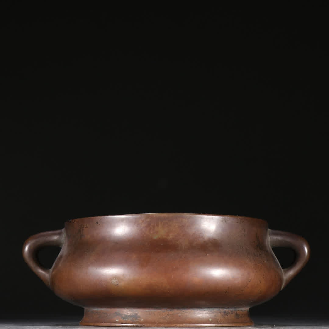 A Ming Dynasty Xuande copper amphora - 5