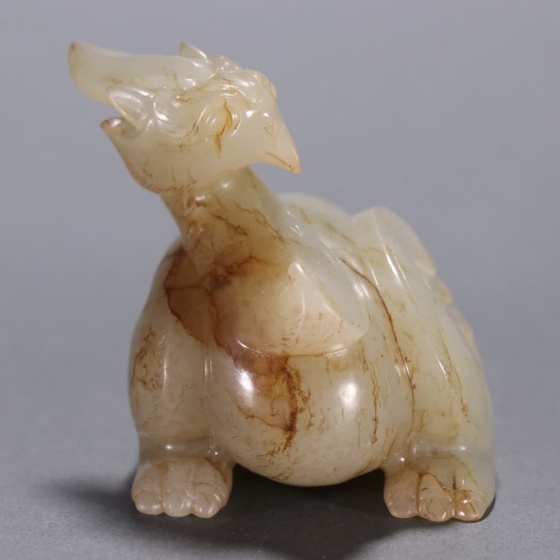 A Qing Dynasty Hetian jade bird - 3