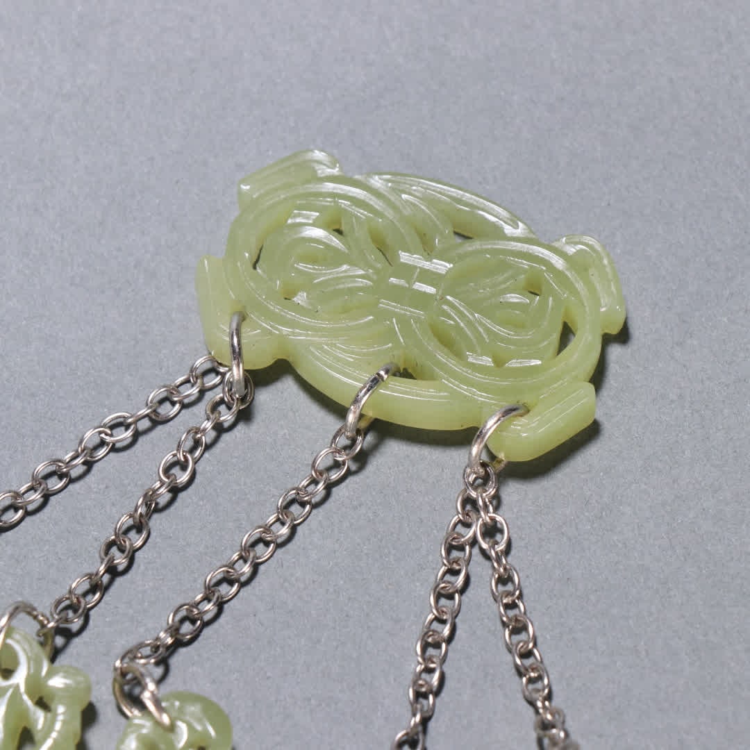 A Hetian topaz placket - 2