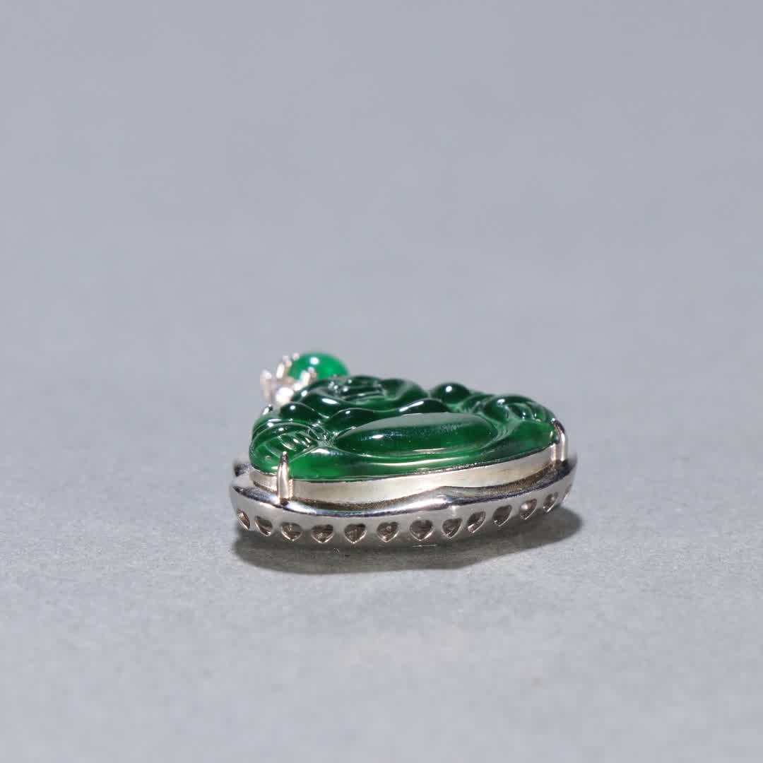 A jade Maitreya pendant - 9