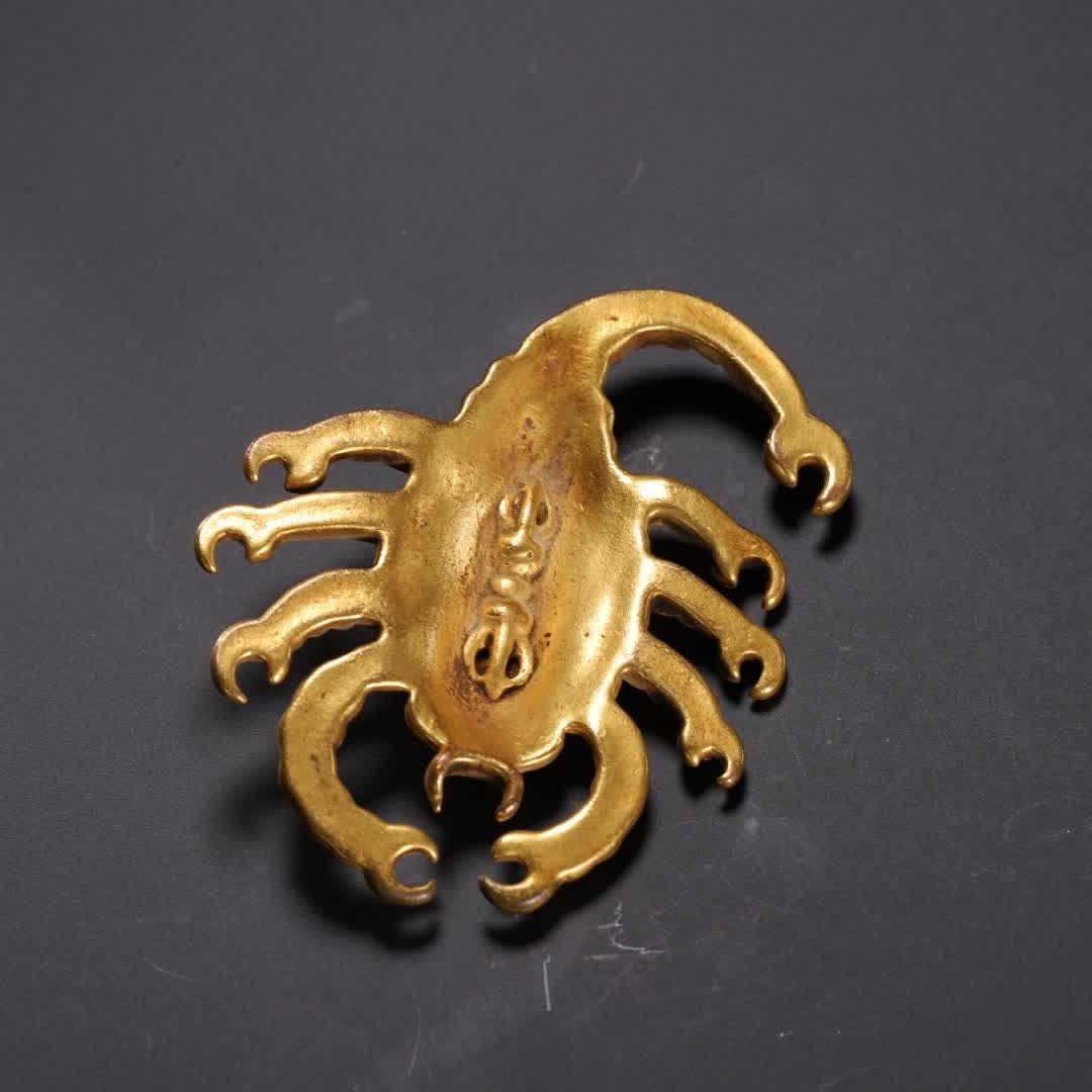 A Qing Dynasty copper gilt beast - 5
