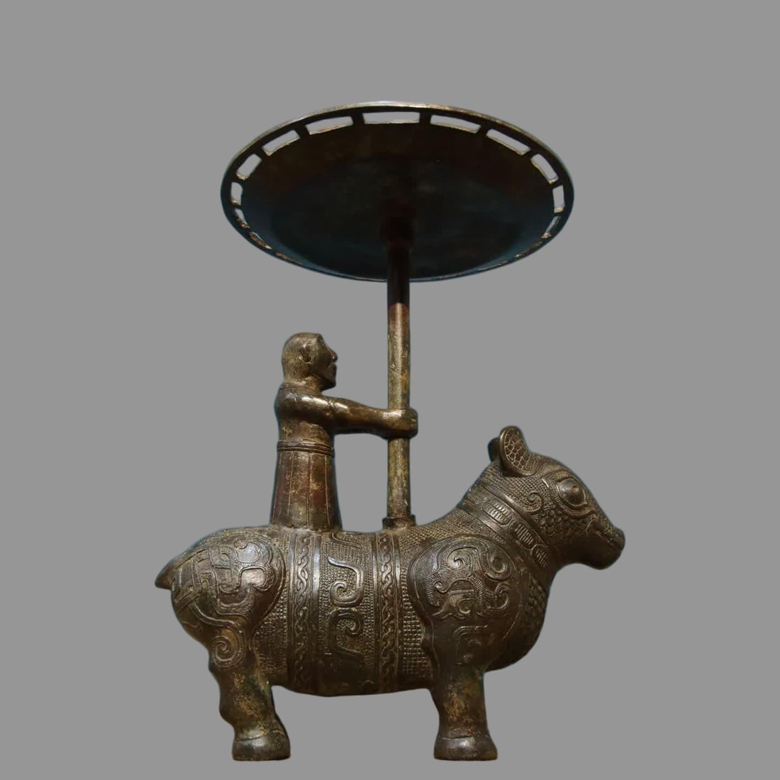 A bronze lamp plate - 3