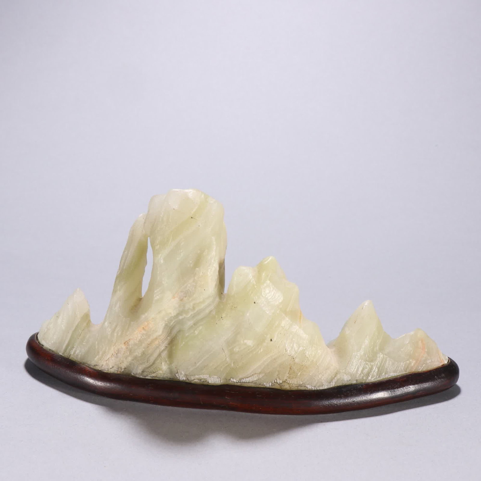A jade mountain ornament - 6