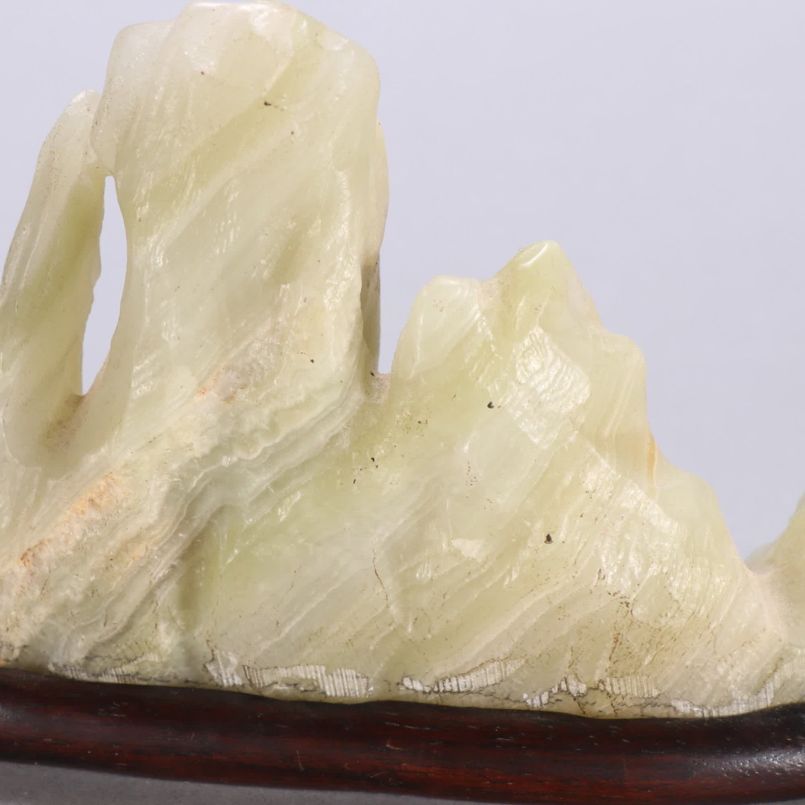 A jade mountain ornament - 7