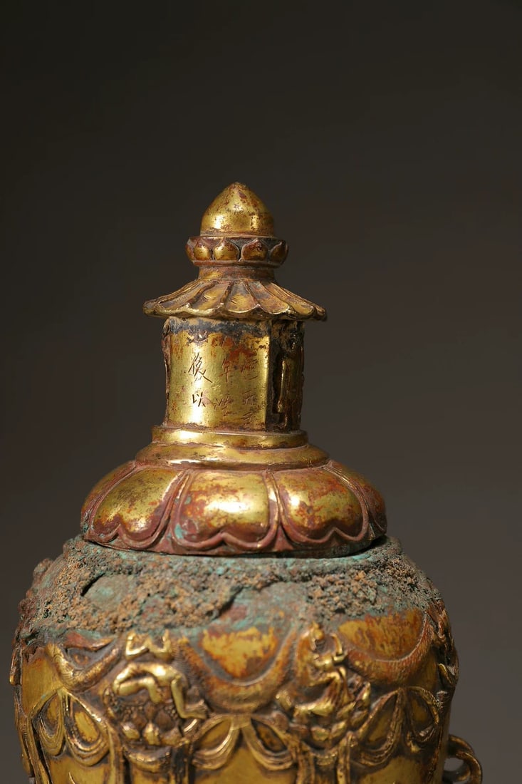 A copper gilt stupa - 6