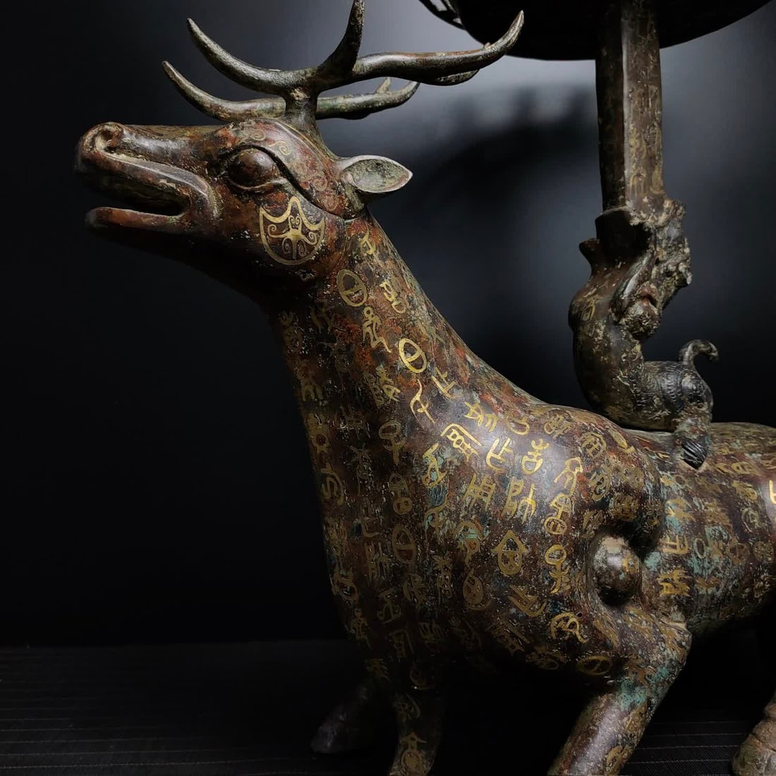 A Warring States bronze deer lamp - 2