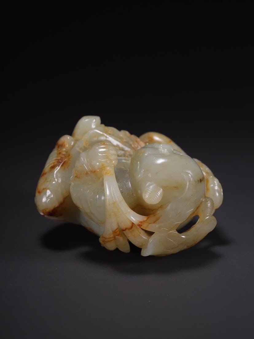 A Hetian jade boy playing goose - 5