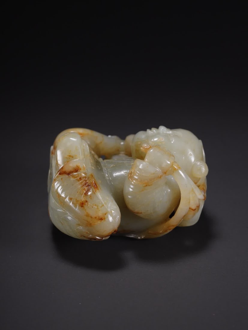 A Hetian jade boy playing goose - 7