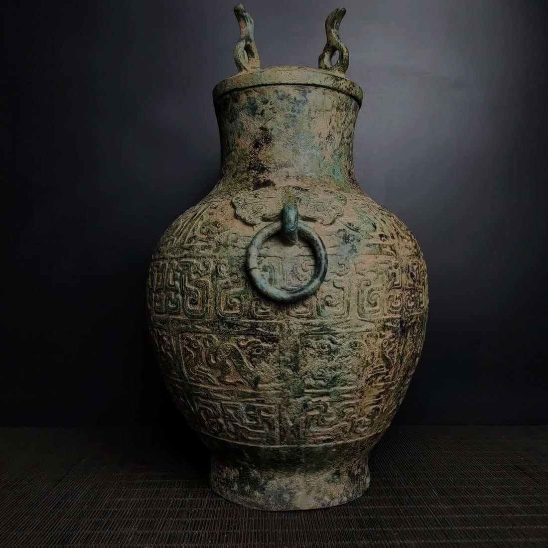 A Warring States bronze dragon pattern round vase - 2