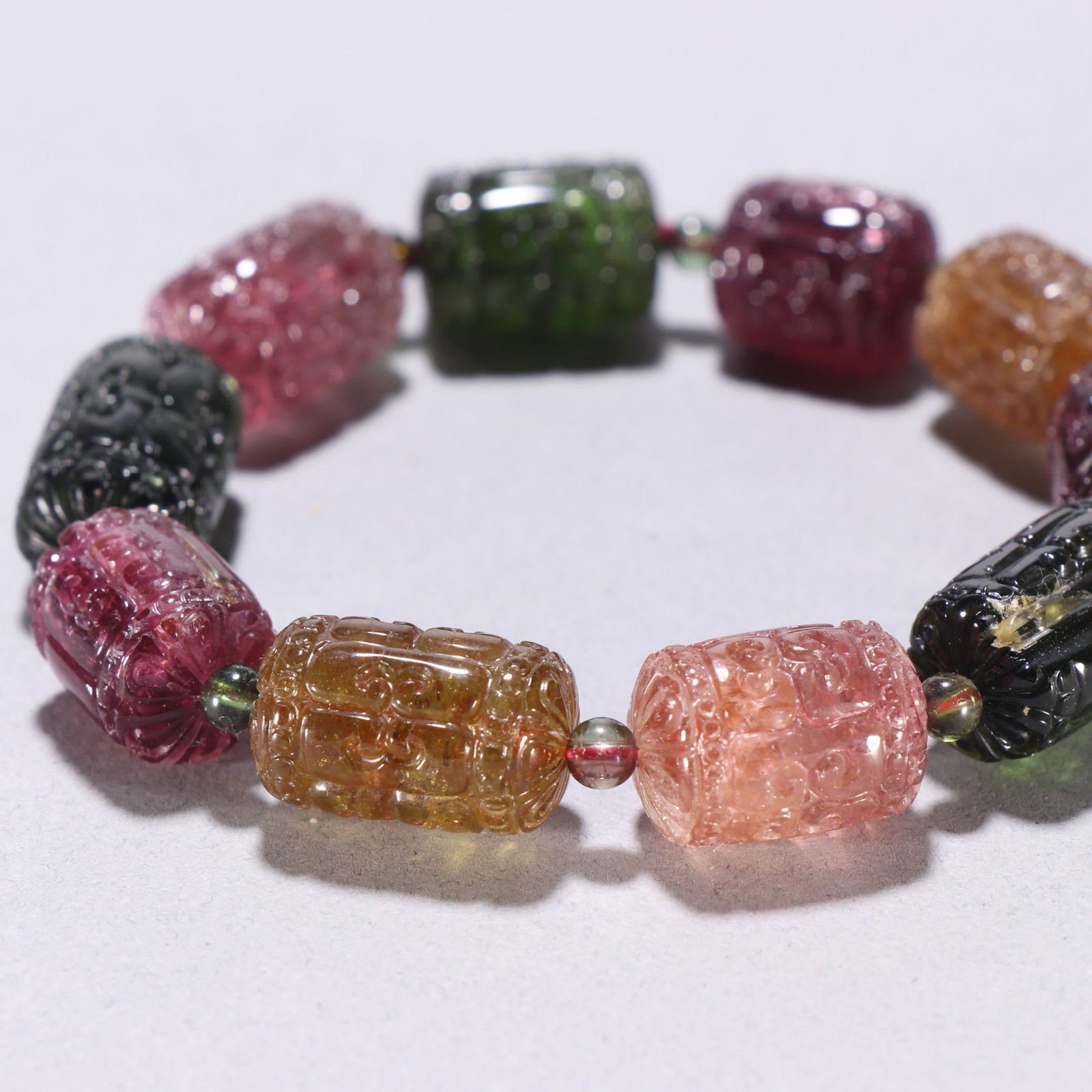 A tourmaline barrel bead bracelet - 2