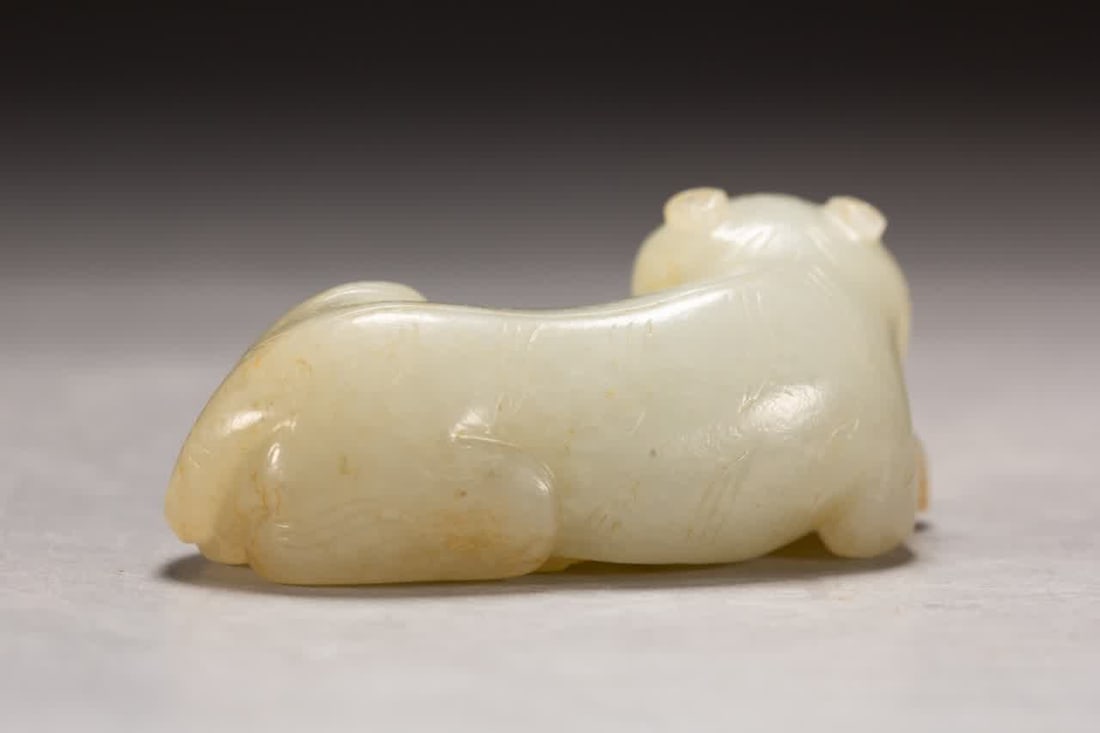 A Qing Dynasty Hetian jade beast - 5