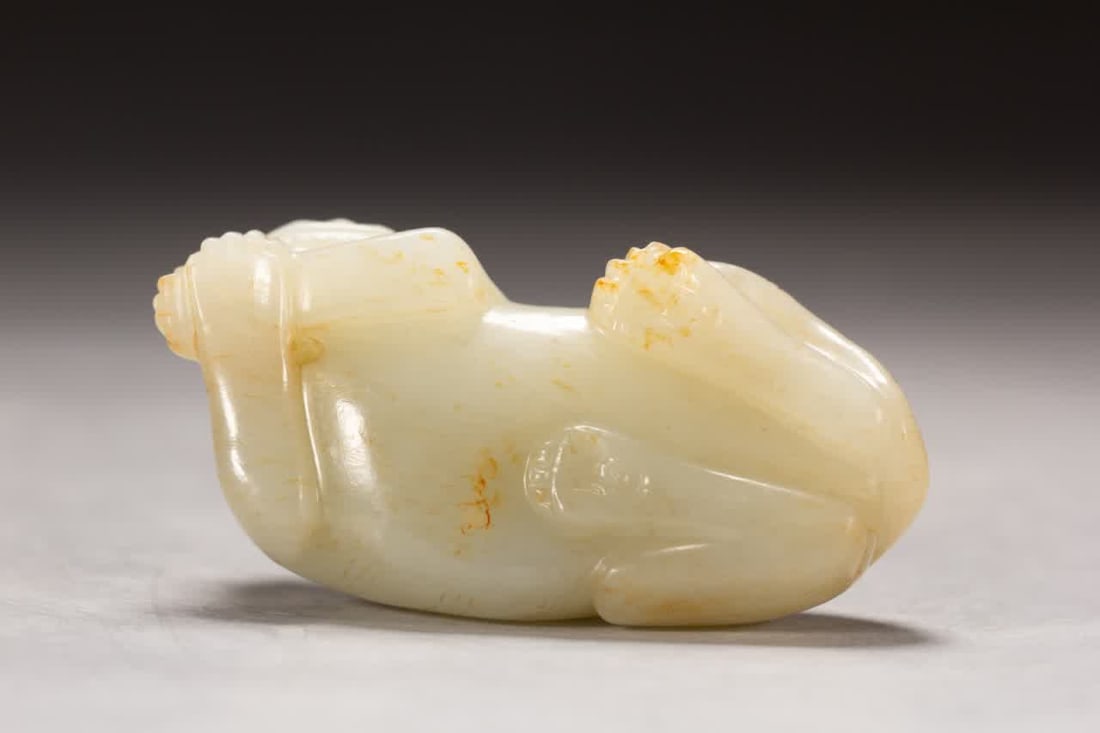 A Qing Dynasty Hetian jade beast - 8
