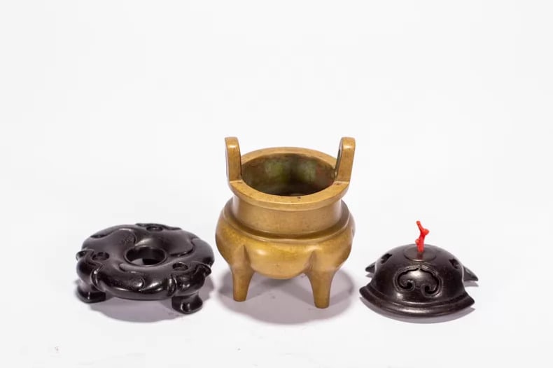 A copper gilt incense burner - 6