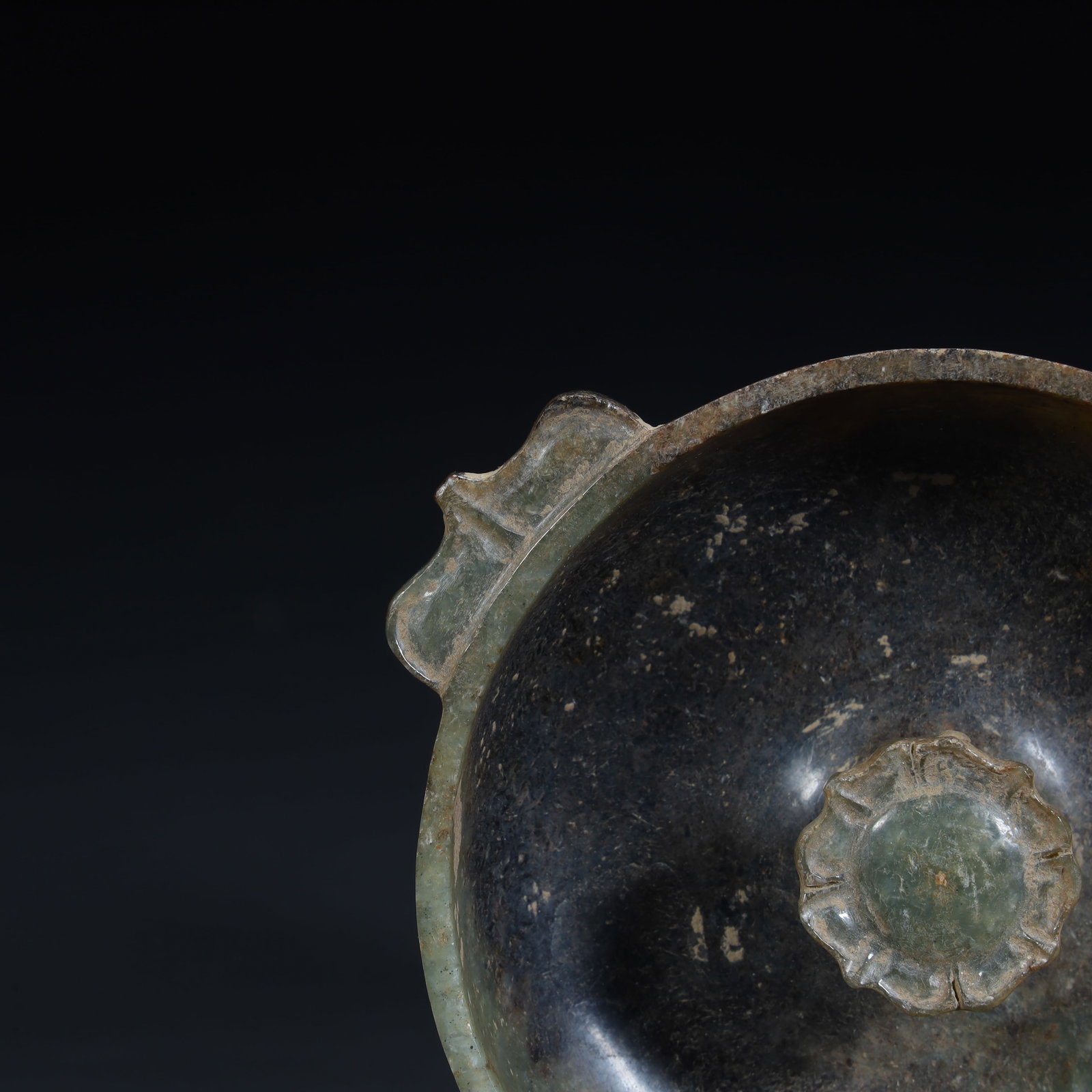 A Han Dynasty ancient jade lotus petal pattern incense insert - 11