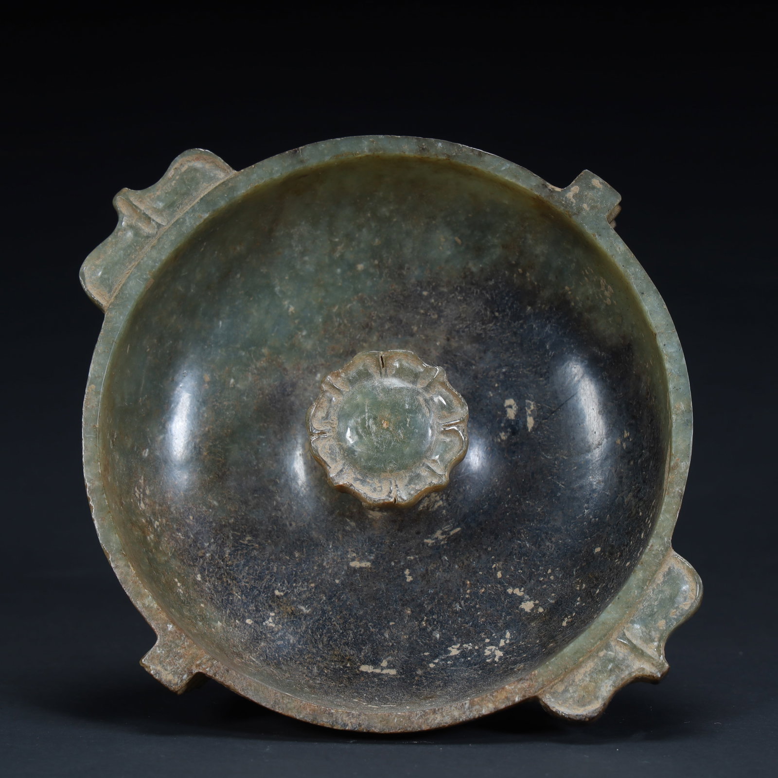 A Han Dynasty ancient jade lotus petal pattern incense insert - 2