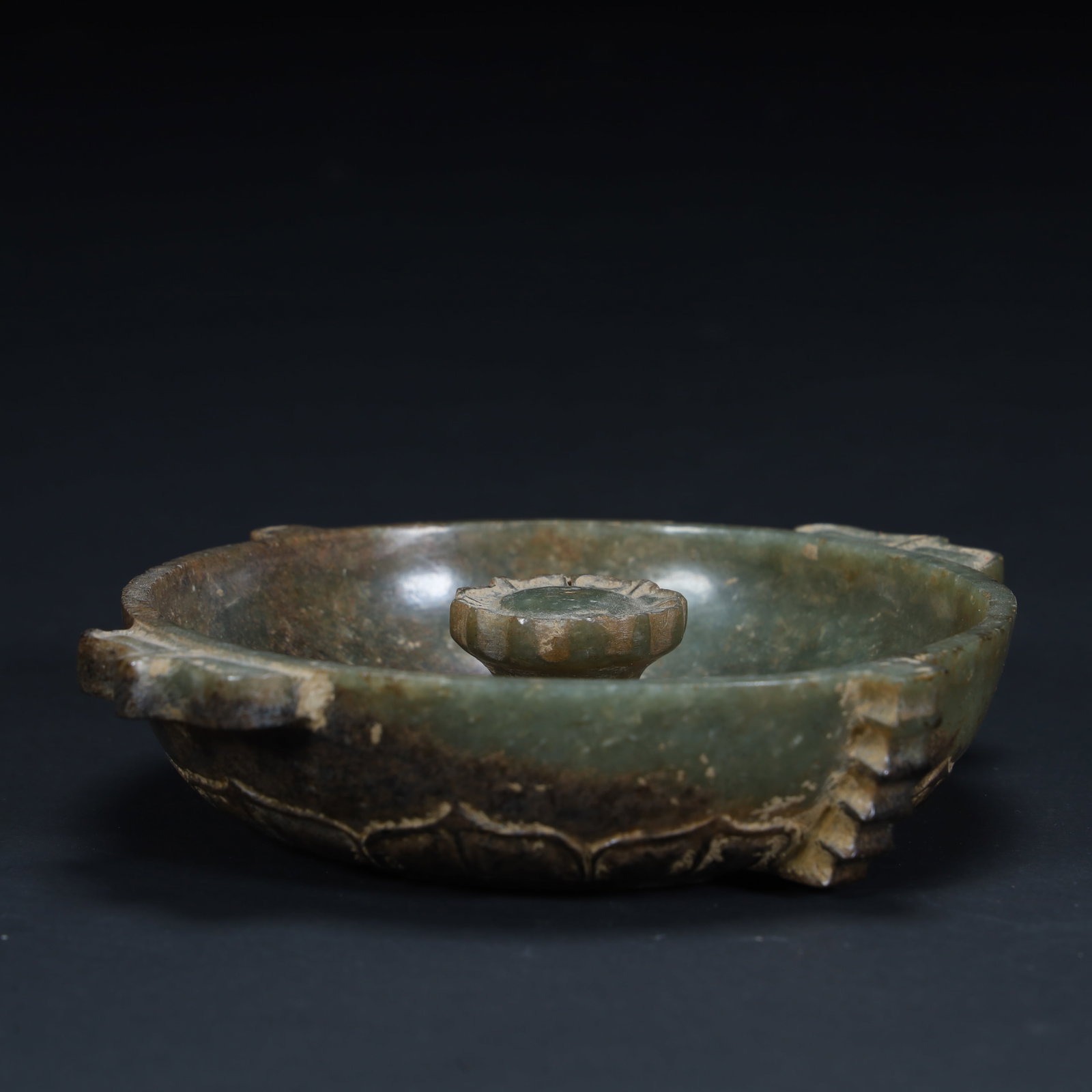 A Han Dynasty ancient jade lotus petal pattern incense insert - 6
