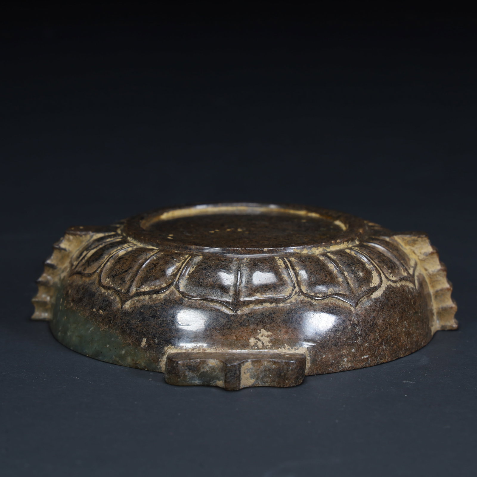 A Han Dynasty ancient jade lotus petal pattern incense insert - 8