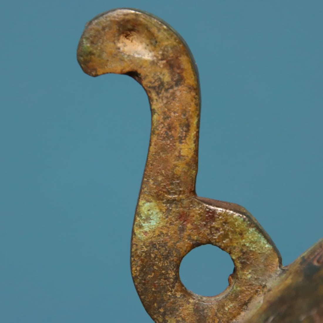 A bronze melon cauldron - 4