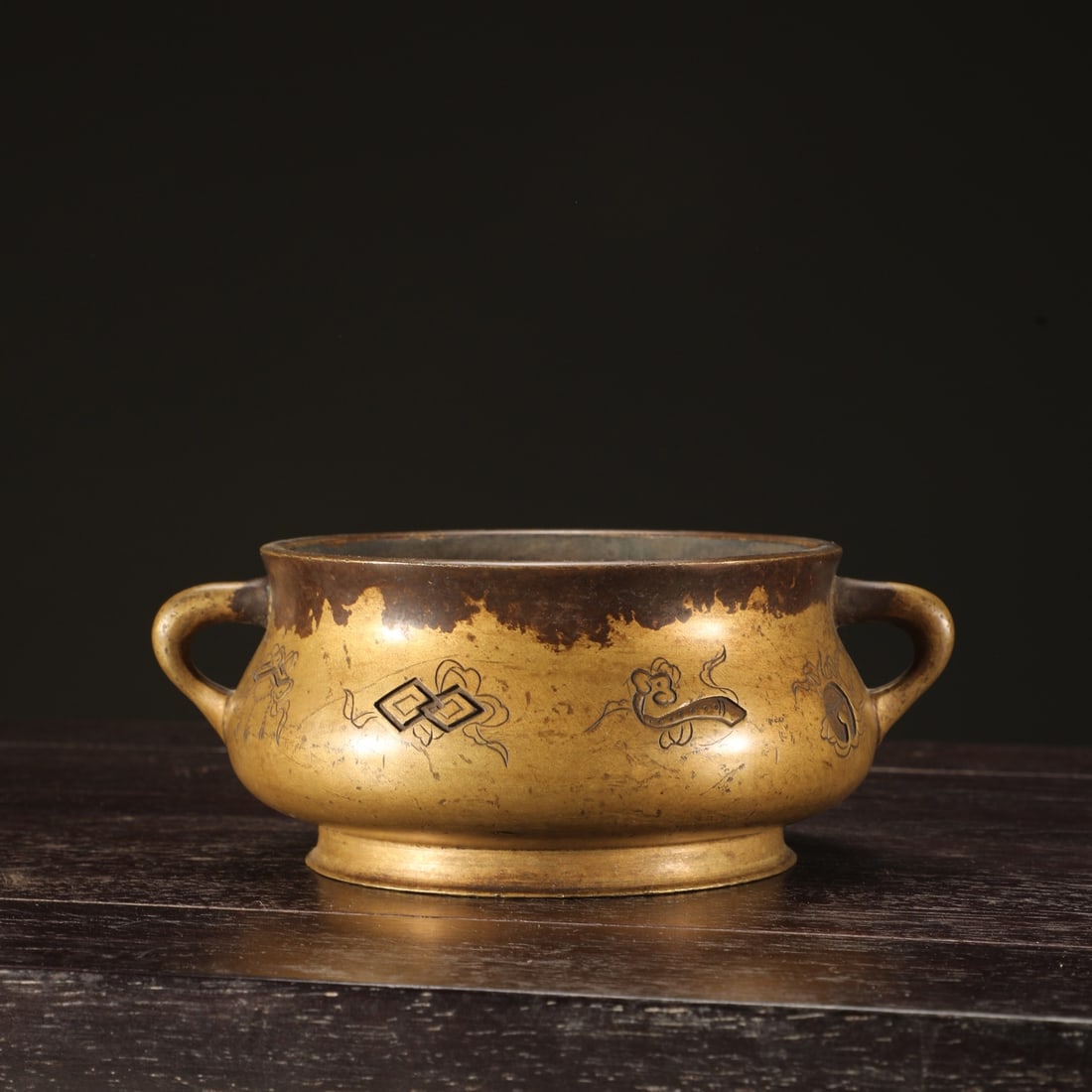 An Exquisite Bronze Dragon Pattern Double-Ears Censer - 2