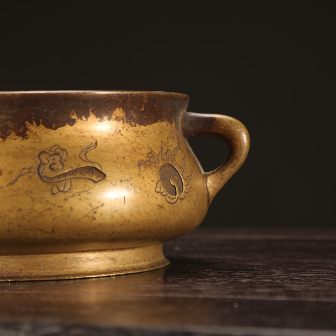 An Exquisite Bronze Dragon Pattern Double-Ears Censer - 8