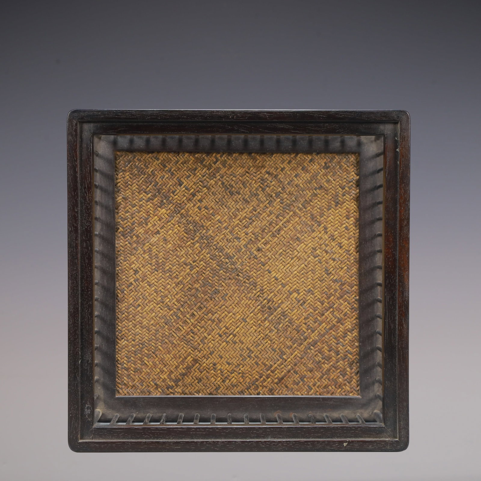 A Exquisite Zitanwood Auspicious Beast Pattern Box - 9