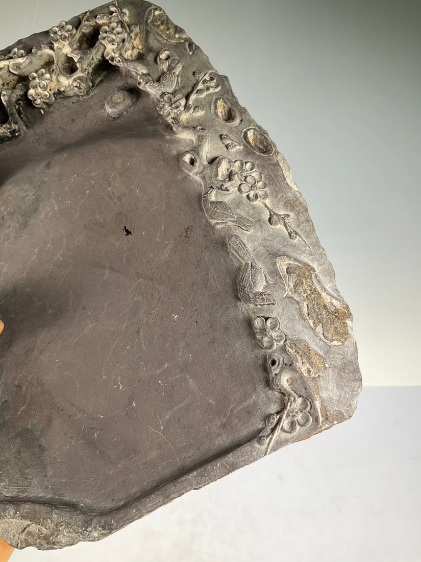 An Exquisite Flower Pattern Inkstone - 5