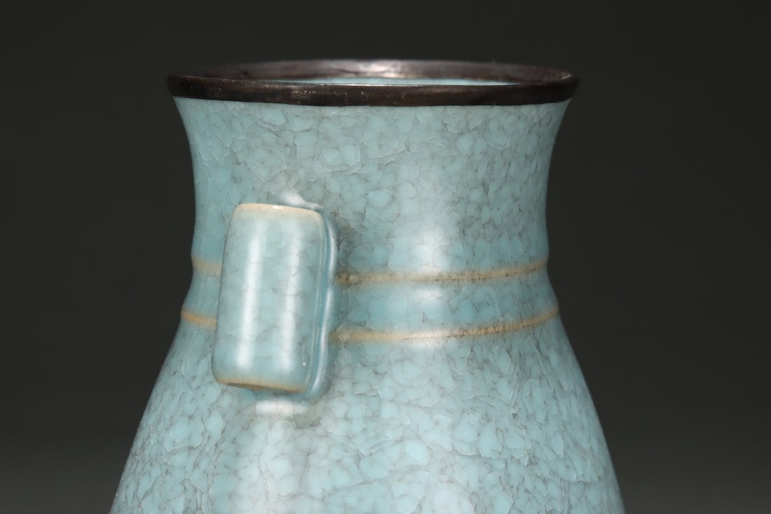 An Exquisite Ru yao Double-Ears Vase - 5