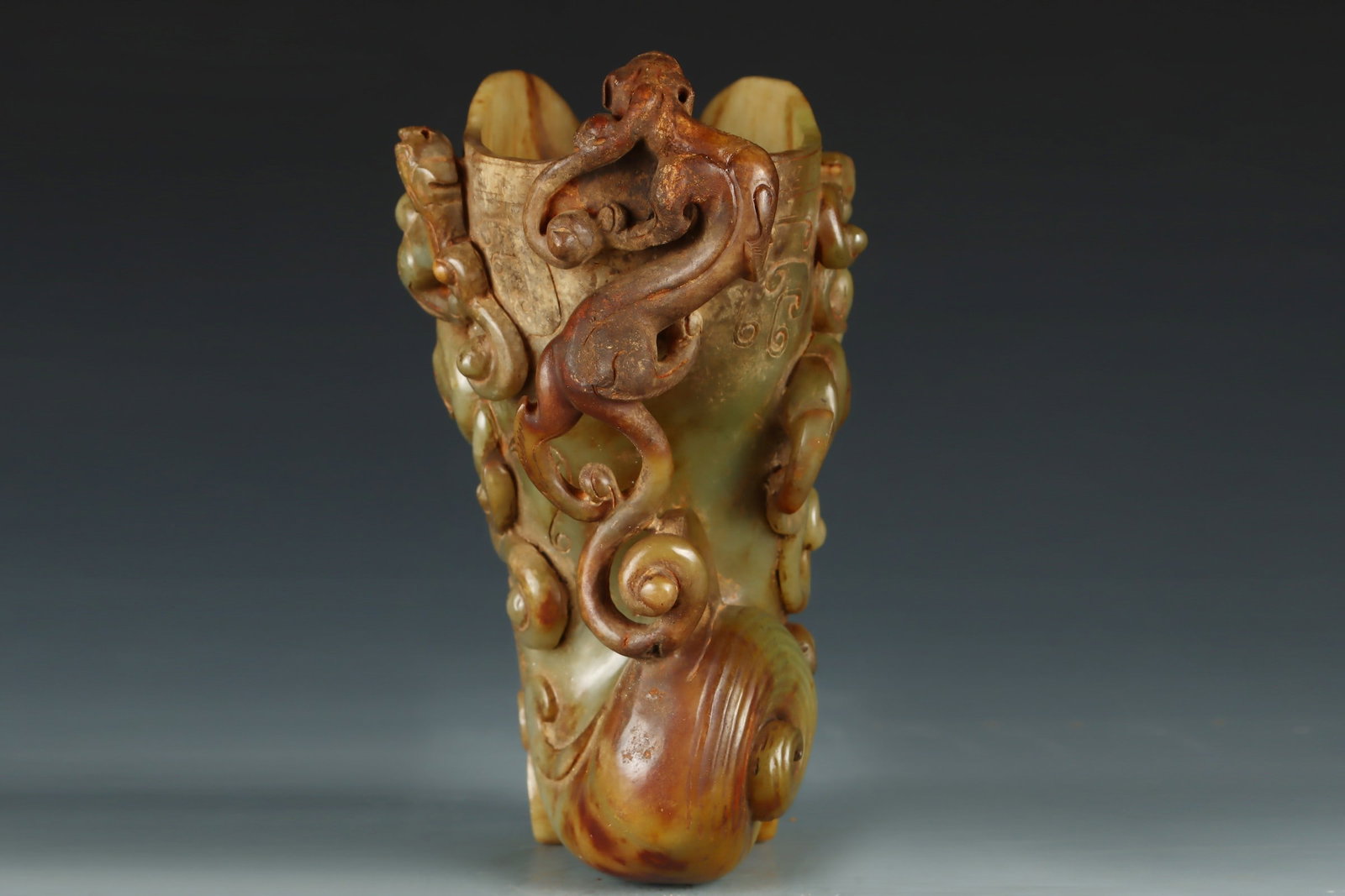 An Exquisite White Jade Chi-Dragon Pattern Beast-Face Pattern Cup - 2