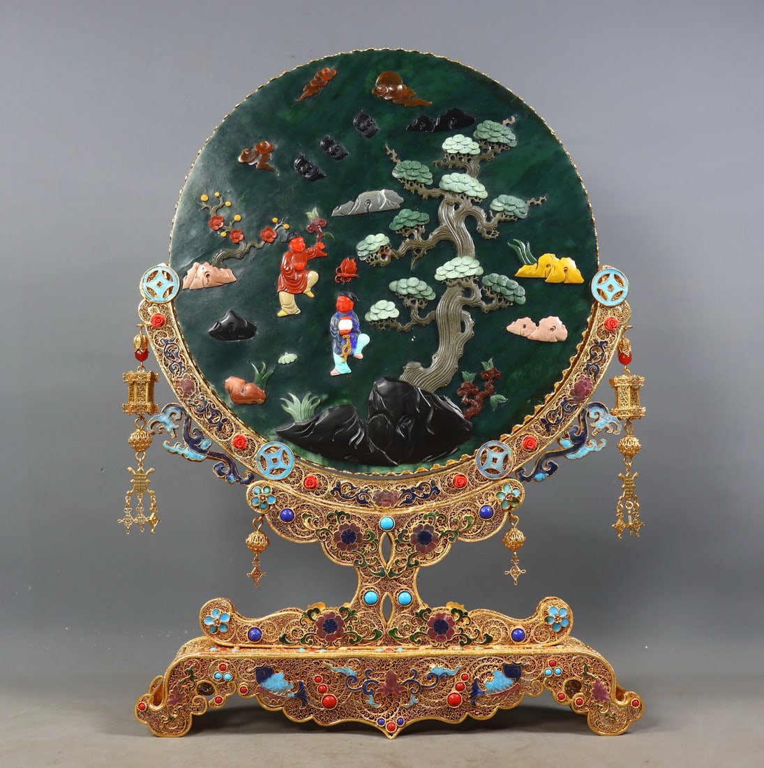 An Exquisite Gilt Bronze Inlaid Gems Character and Story Pattern Screen (1 of 9)